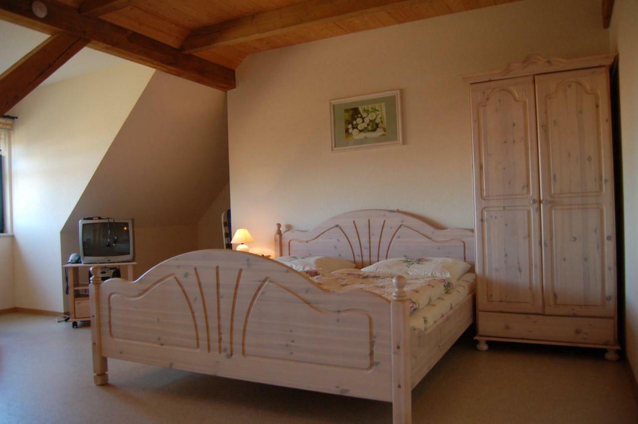 Heu-Ferienhof Altkamp Putbus Esterno foto